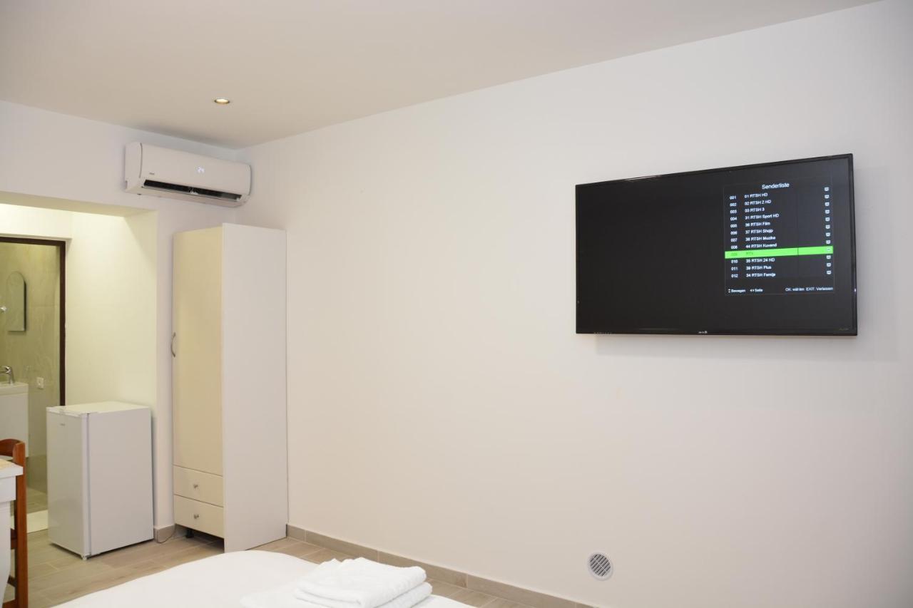 Mico'S Apartments Vlorë Екстериор снимка